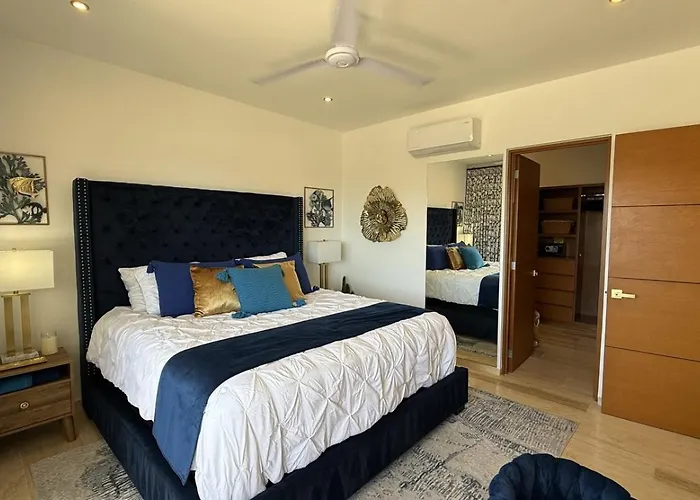 2 6 Bedroom With Pool, Rooftop Jacuzzi And View *