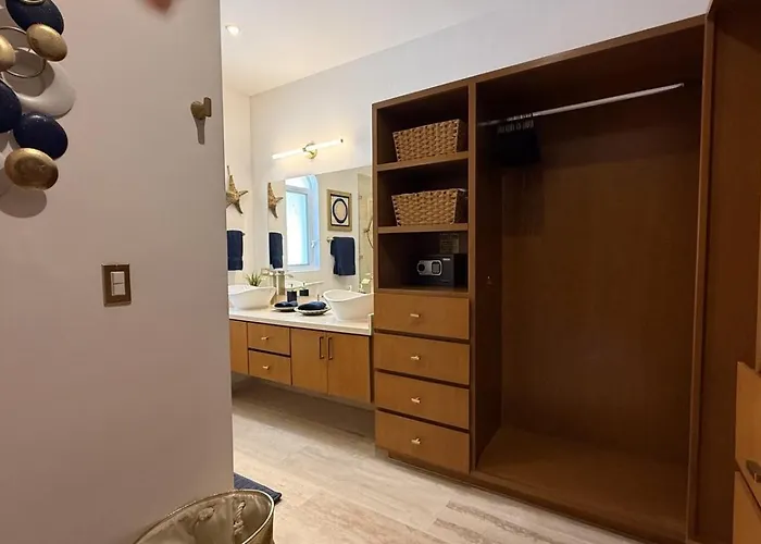 2 6 Bedroom With Pool, Rooftop Jacuzzi And View Apartamento *